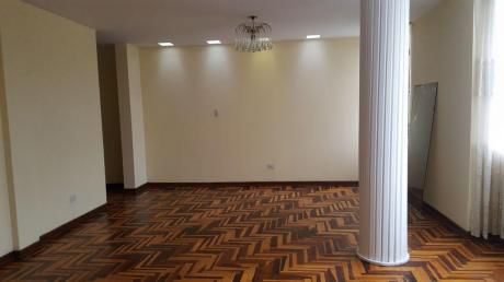 Cayma - Departamento Cuarto Piso