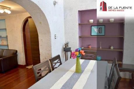 ¡preciosa Casa De Estilo Colonial! En Venta, J. L. B. Y R.