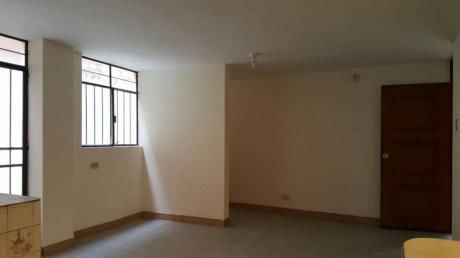 Casa En Venta En Linda Urb. De José Luis Bustamante Y Rivero