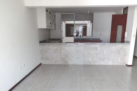 Dlf Vende Dpto. 1er Piso Estreno Adepa, J. L. B. Y R.