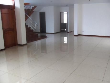 Sol De La Molina! Estreno! Hermosa Casa En Venta