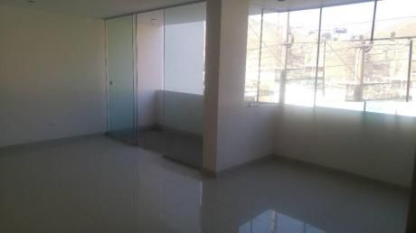 Duplex De Estreno En Venta - La Molina - Vista Interna A Parque
