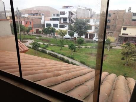 Bonita Casa Vacía Y Lista Para Habitar Frente A Parque
