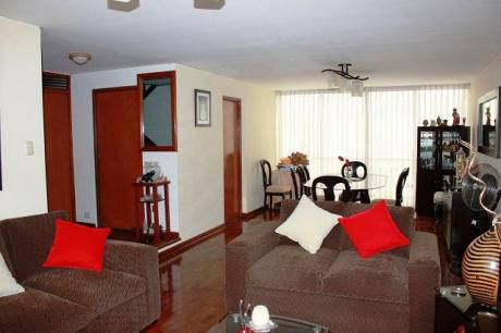 Casa Completamente Remodelada Lista Para Habitar