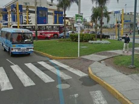 Casa Que Se Vende Como Terreno Para Comercio