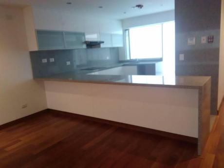 Buen Departamento En Primer Piso Vista A La Calle Y Cor Terrazas