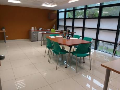 Alquilo Oficinas Implementadas En Edificio Corporativo De Miraflores