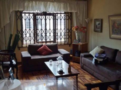 Departamento Urb. La Merced - Precio Negociable