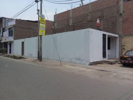 Terreno Comercial En Esquina En Av Cerca Municipalidad Y Frente A Clinica