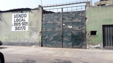 Local Industrial De 1177 M2 En El Artesano, Tapiceros - Ate