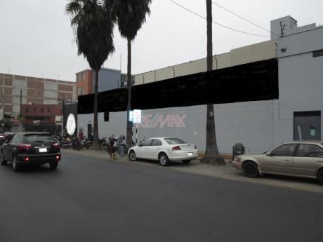 (id 51400) ¡de Ocasion! Venta De Local Comercial En Plena Av Colonial
