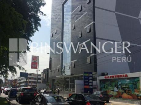 Alquiler De Oficina Implementada Desde 118 M2 En C. E. Benavides - Miraflores
