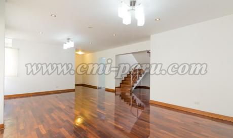 Departamento Dúplex En Venta Exclusiva Zona Residencial De Surco