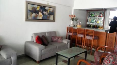 Vendo Hotel Tres Estrellas, Cerca Al Parque Kenedy Y En Funcionamiento.