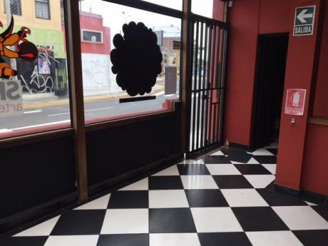 Vendo Local Comercial Avda Balta - Barranco - Ideal Restaurante - Salon De Belleza - Etc