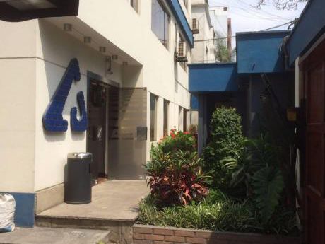 Alquilo Casa Para Oficina En Miraflores, Calle Manco Capac