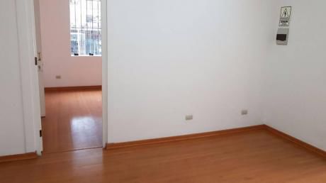 Alquiler De Oficina Implementada En Miraflores, Av Jorge Chavez