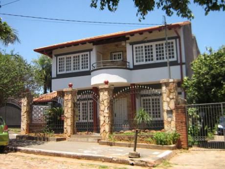 Vendo Residencia En Lambare - Bº San Antonio