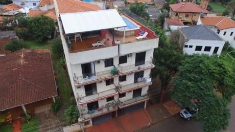 Vendo Edificio De 4 Pisos En Barrio Boqueron
