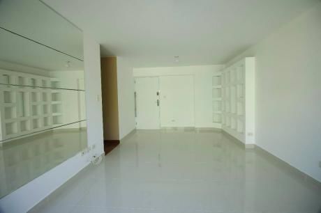 Hermoso Departamento Cerca A Rambla
