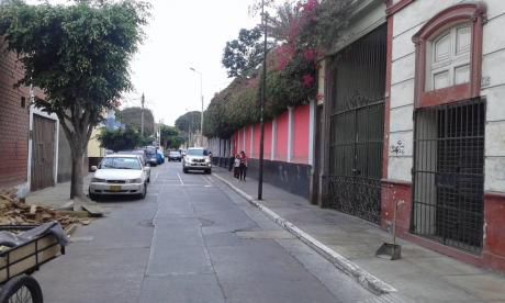 Venta De Vivienda Como Terreno En Barranco