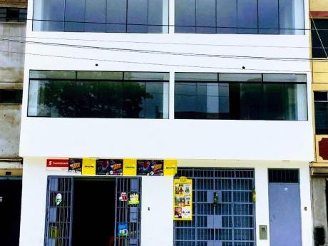 Re/max Alquila Local Comercial En Los Jardines - Sjl
