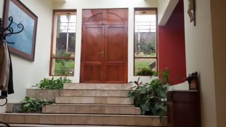 Vendo Hermosa Casa Calle Monte Azul, Rinconada Alta, La Molina (atrás Del Haras)