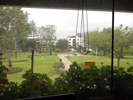Vendo Linda Casa Frente A Parque, Pasaje Lupino, Monterrico, Surco (X Casuarinas