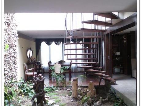 Amplia Casa En Av Bolognesi Frente Club Internacional, Ideal Para Empresas
