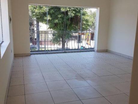 Local Comercial En Esquina Av La Paz Cercado
