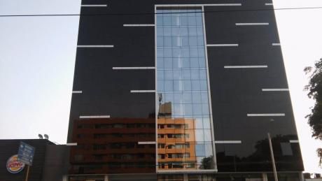 Oficinas/ Acabados. Av Benavides/ 118, 153, 271 M2
