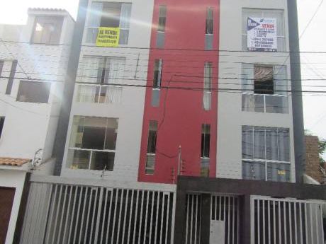 Urb. Sta. Edelmira: Dpto. De Estreno Con Bonitos Acabados