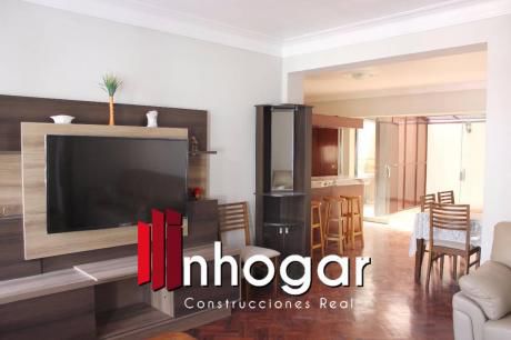 Venta De Hermosa Casa En Cayma - Arequipa