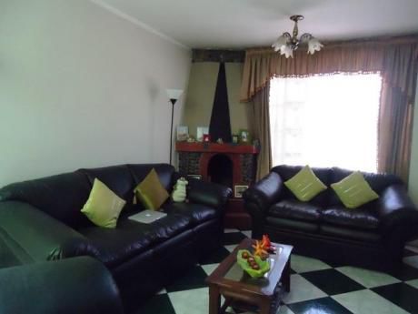 Vendo Casa 03 Pisos, 04 Habitaciones Cerca Al Parque Los Coritos - Jlbyrivero