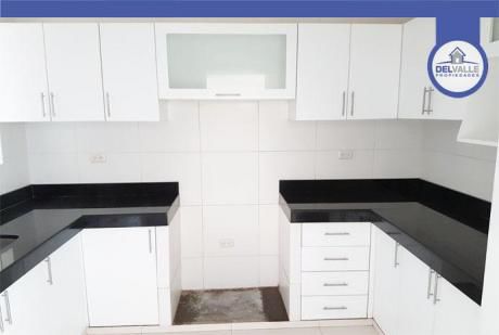 Alquilo Dpto. Urb. Santa María Del Pinar - 2do Piso | Piura.