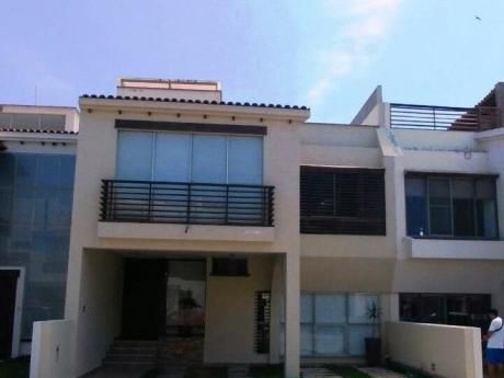Vendo Linda Casa En Condominio Privado, "alameda Country Club".