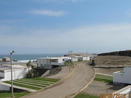 Venta De Lote Con Excelente Vista Al Mar En Condominio Las Palmeras D7 Lt6