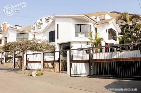Hermosa Casa En Condominio En Venta En Valle Hermoso, Santiago De Surco
