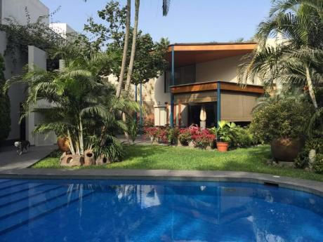 Hermosa Casa En La Conquista, Surco -