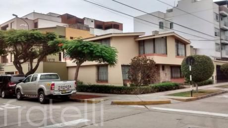 Se Vende Amplia Casa En Surco