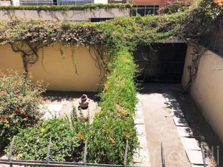 Casa En Excelente Ubicación - Cerca A Emergencia Del Hospital Goyeneche