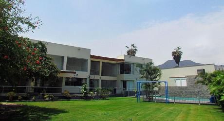 Linda Casa En Las Lagunas Con Piscina Y Sauna