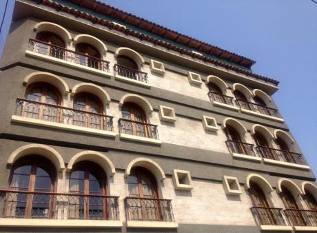 Lindo Hotel En Av Caminos Del Inca - Surco
