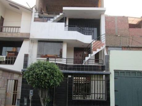 Vendo Casa A Un Paso De Plaza Vea De Chacarero Urb. La Rinconada
