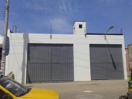 Alquilo Almacén Industrial De 950 M2 En Av Pucara - Trujillo