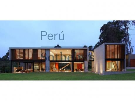 Extraordinaria Casa De Lujo Con Conexión E Interacción Con La Naturaleza