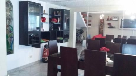 Triplex Tipo Casita En Chacarilla Cerca A Parques, Surco