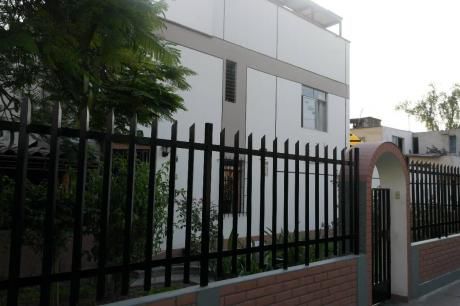 Casa Ideal Para Almacen Y Vivienda Cerca Gamarra, San Luis