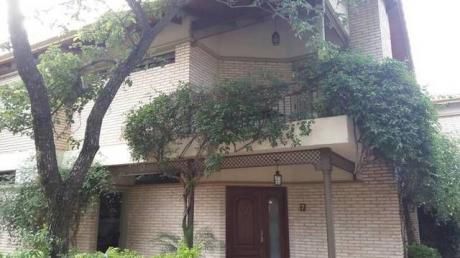 En Condominio Cerrado , Zona Villa Morra , Con Muebles
