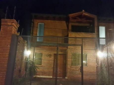 Duplex Con Piscina Cercanías Shopping Sol